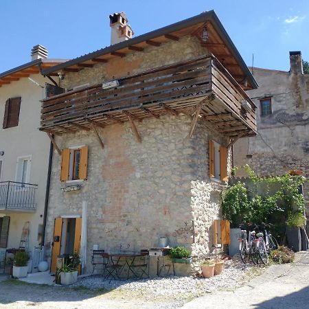 Il Rustico Di Peri Villa Kültér fotó
